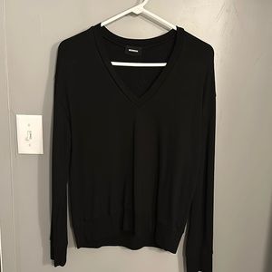 Monrow supersoft sweatshirt material.